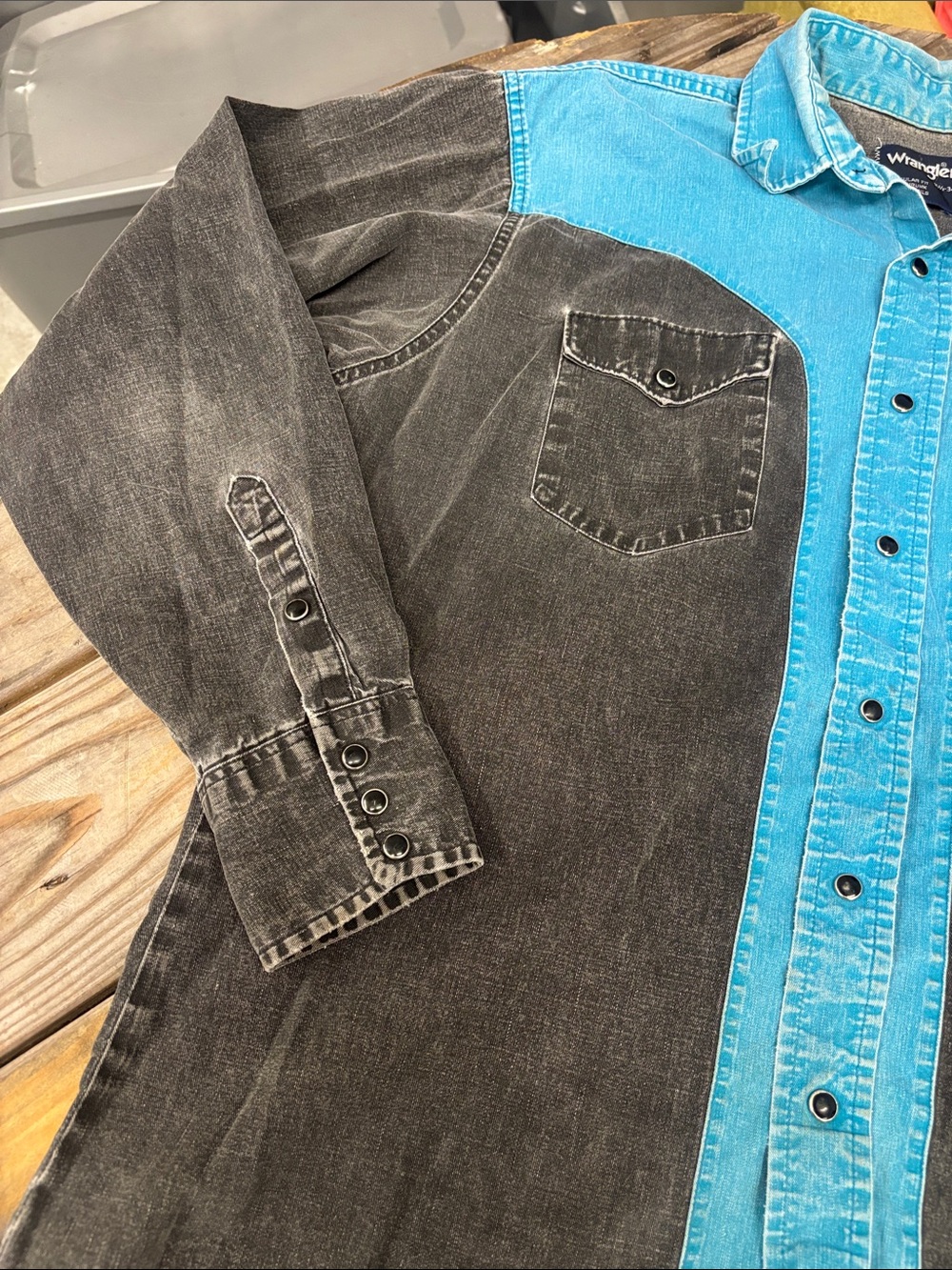 Wrangler TwoTone Denim Western PearlSnap Shirt Black&Turquoise Size 16 1/2 - 34 - Picture 4 of 5